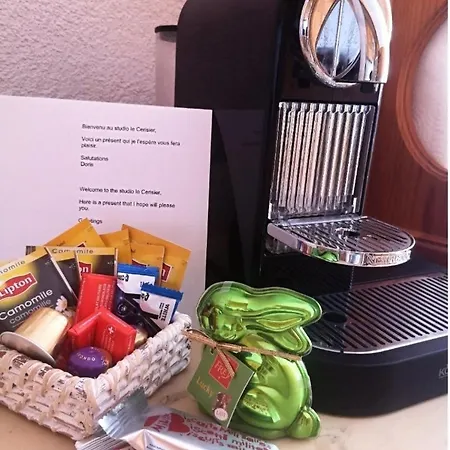 Superbe Au Centre De La Station *