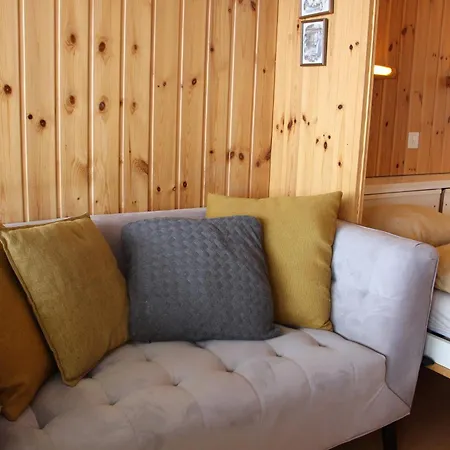 Superbe Au Centre De La Station *